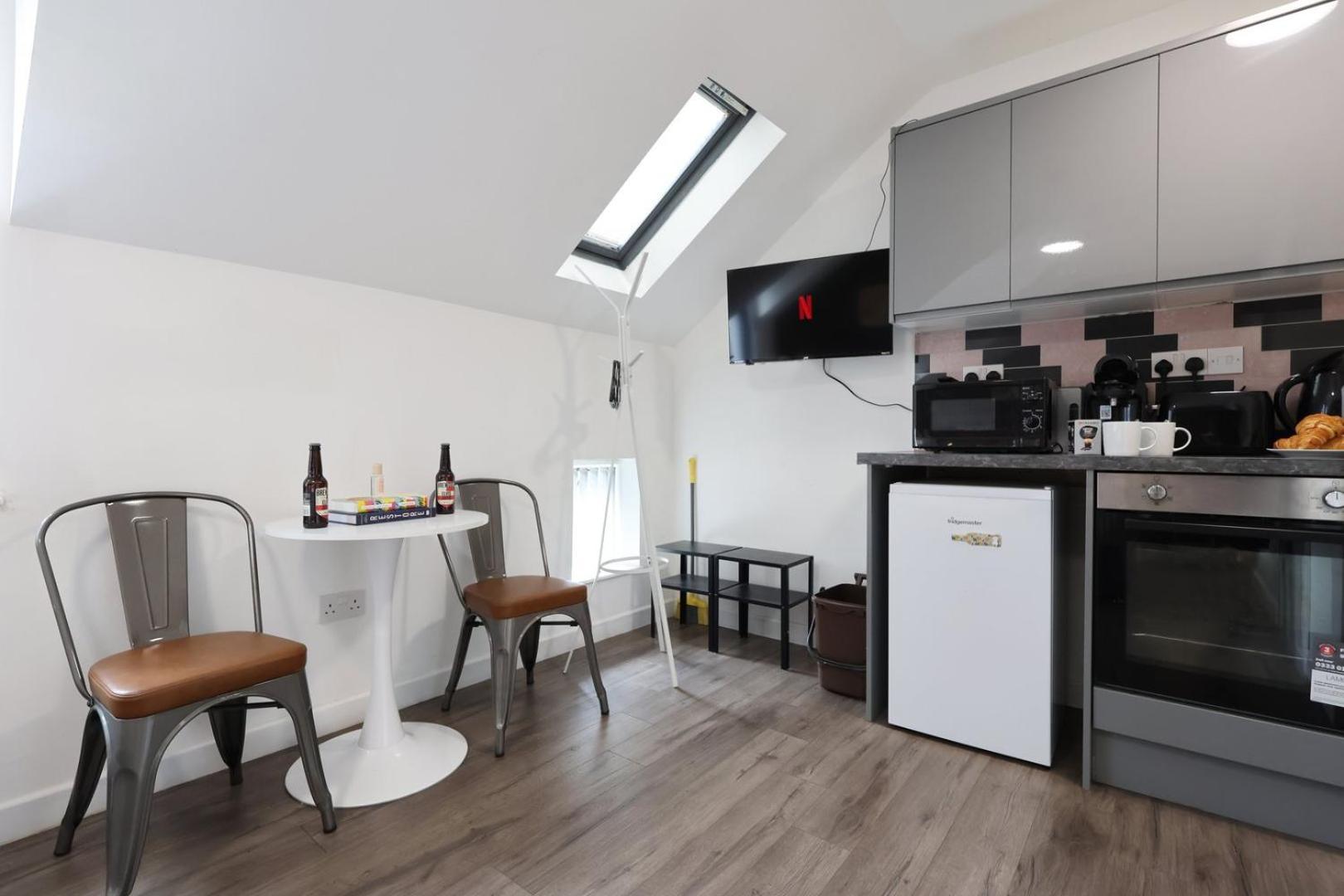 Cohost Partners | Smart Tv | 5 Min City | Parking 카디프 외부 사진